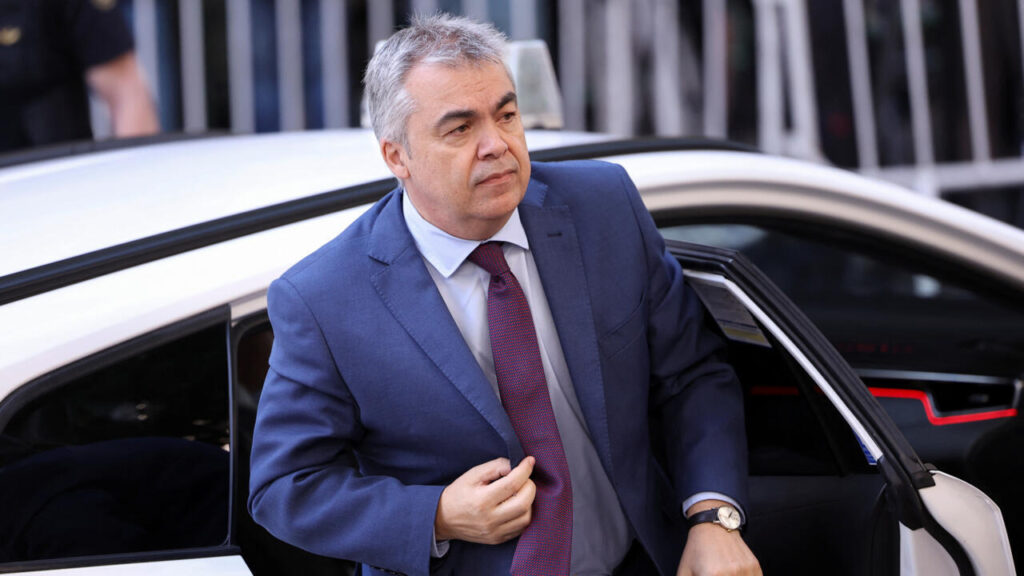 El Tribunal Supremo Examina el Recurso de Santos Cerdán por su Prisión Preventiva