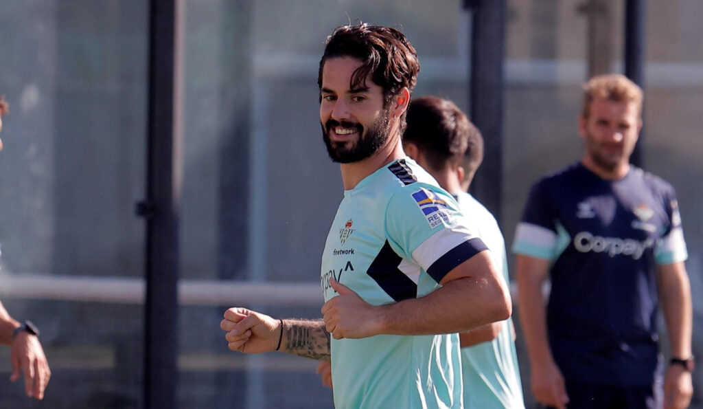 Isco Alarcón: Renacimiento en el Betis bajo la dirección de Pellegrini