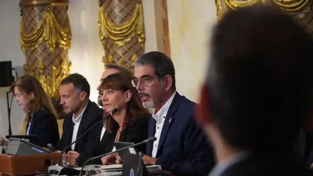 Crisis de Vivienda en San Sebastián: La Reacción del PSE ante la Salida de Goia