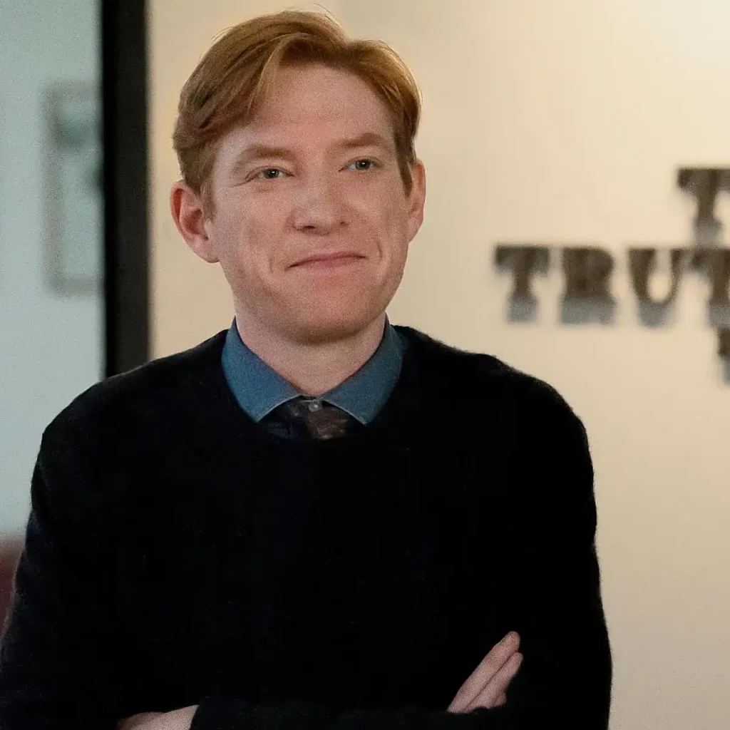 Domhnall Gleeson y su Viaje al Corazón del Periodismo en ‘The Paper’
