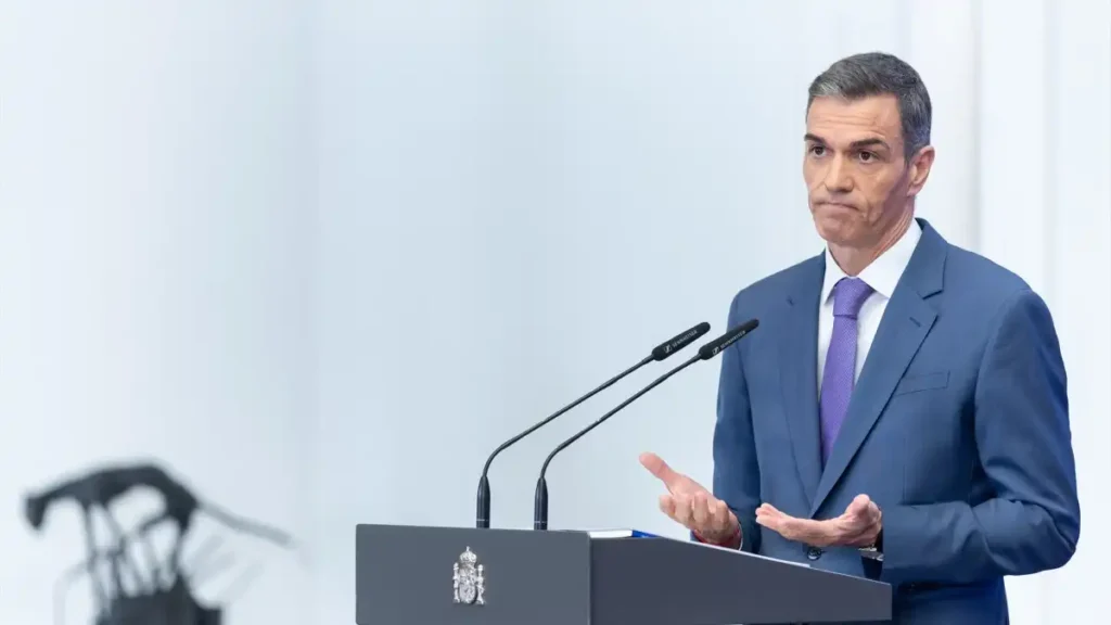 El Camino de Sánchez: Dos Años de Desafíos y Logros en la Política Española