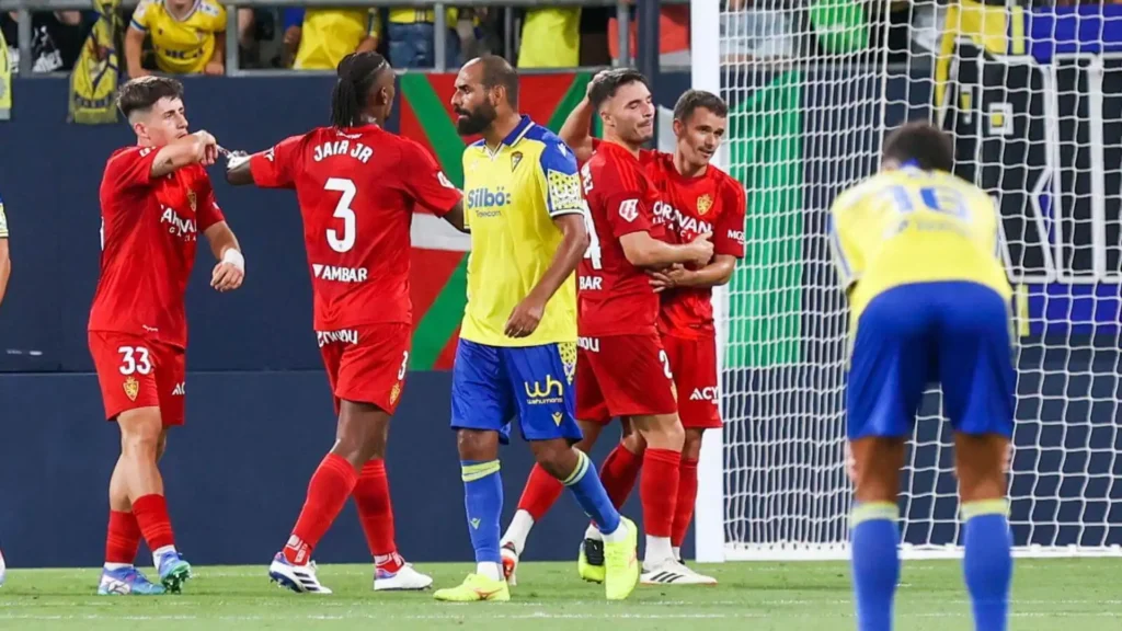 El Desafío de la Jornada: Real Zaragoza y Cádiz CF en Busca de la Victoria
