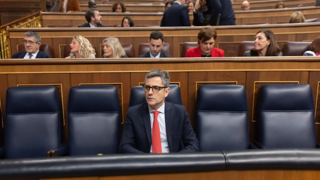 El Gobierno Garantiza el Aumento de Pensiones a Pese a la Oposición Parlamentaria