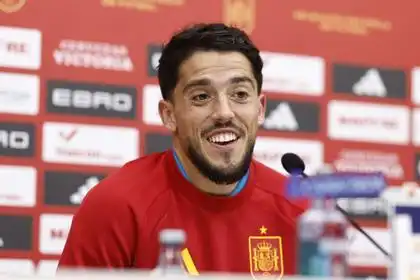 El Impacto de Pablo Fornals en el Derbi Sevillano: Un Reconocimiento de Isco Alarcón