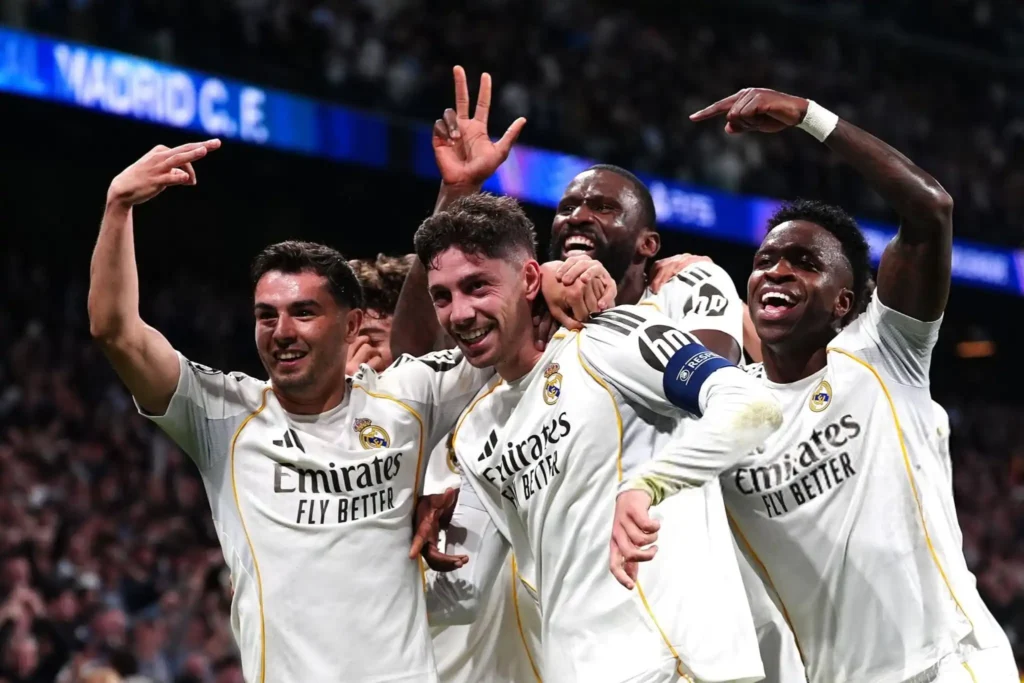 El Real Madrid se acerca a los cuartos de final de la Champions League tras un contundente triunfo