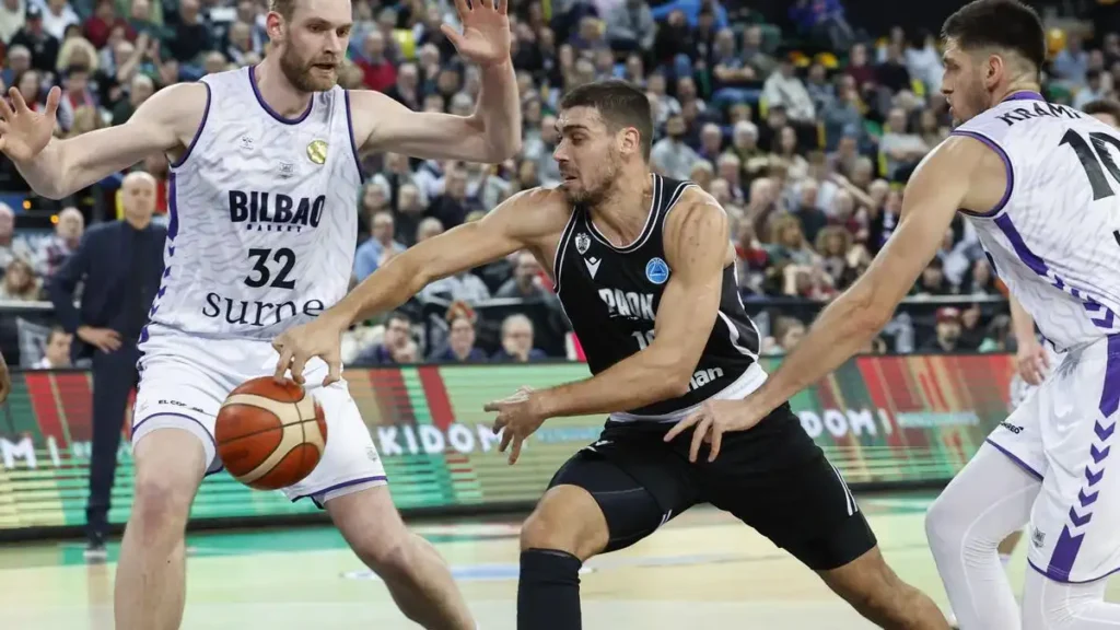 El Surne Bilbao se acerca a los cuartos de final de la FIBA Europe Cup