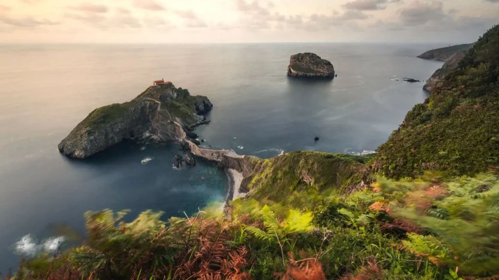 Explorando la Ruta Circular de Bakio a San Juan de Gaztelugatxe
