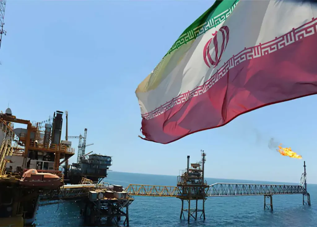 Impacto de la guerra en Irán en el mercado petrolero global y el estrecho de Ormuz