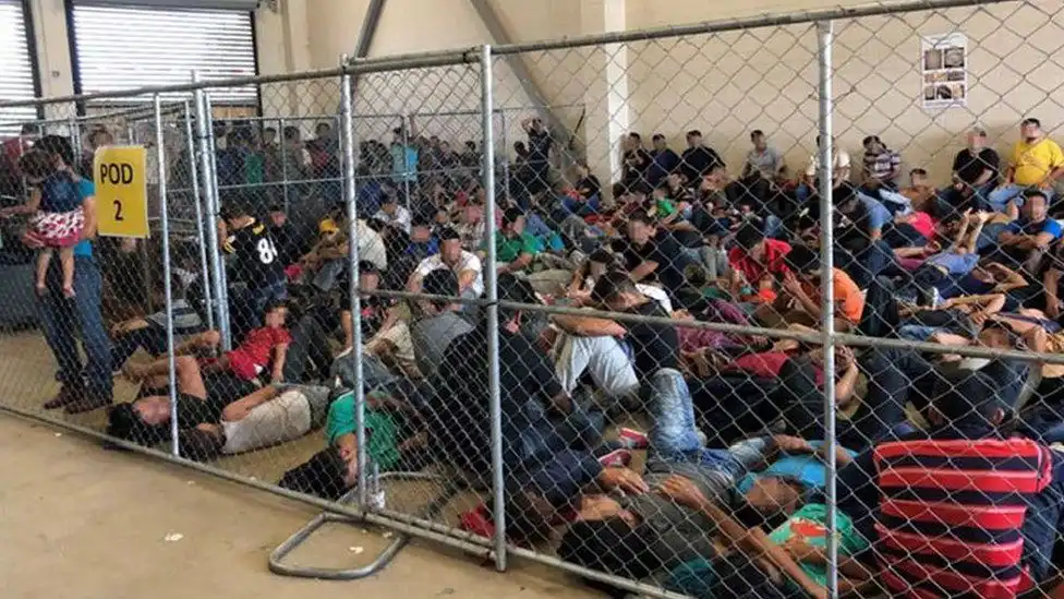 La Cruda Realidad de los Centros de Detención de Migrantes en EE.UU.