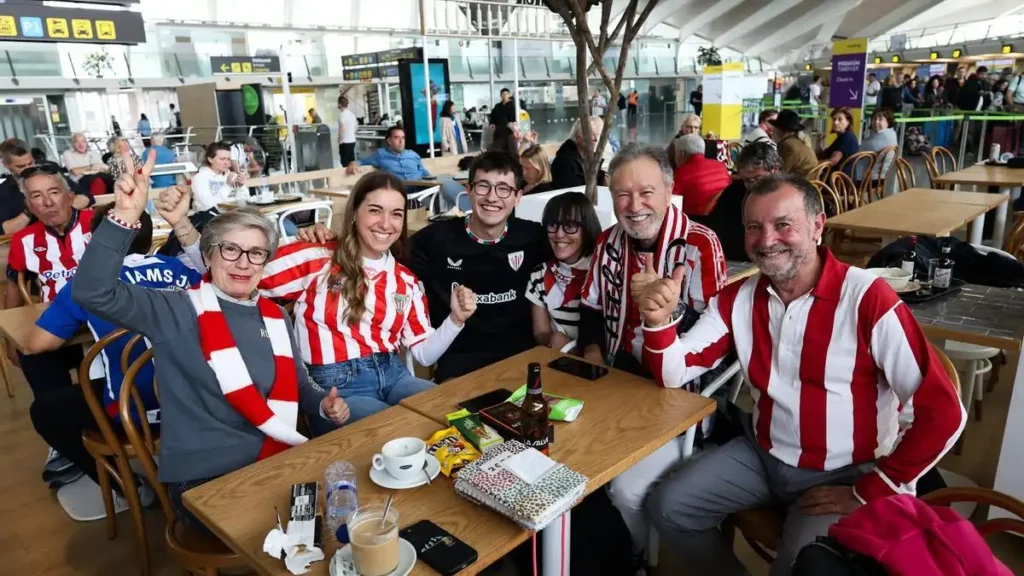 La Pasión de la Afición del Athletic en Dortmund