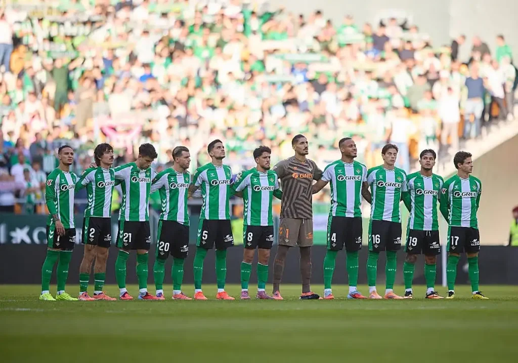 La Pasión por el Fútbol en España: ¿A qué Equipo Te Pasarías?