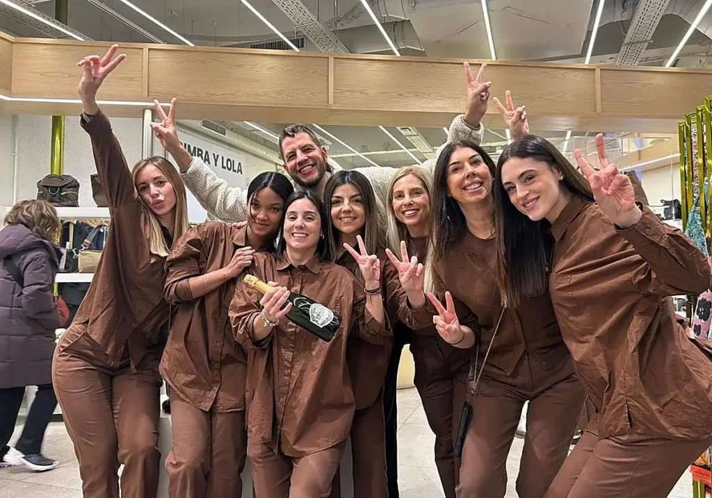 La Suerte Brilla en Bilbao: El Segundo Premio de la Lotería Reparte Alegría en Miribilla