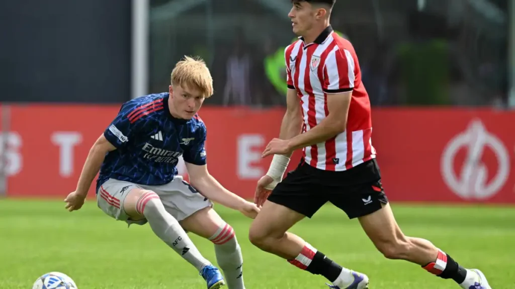 Manex Lozano: La Promesa del Athletic que Brillará en LaLiga Hypermotion