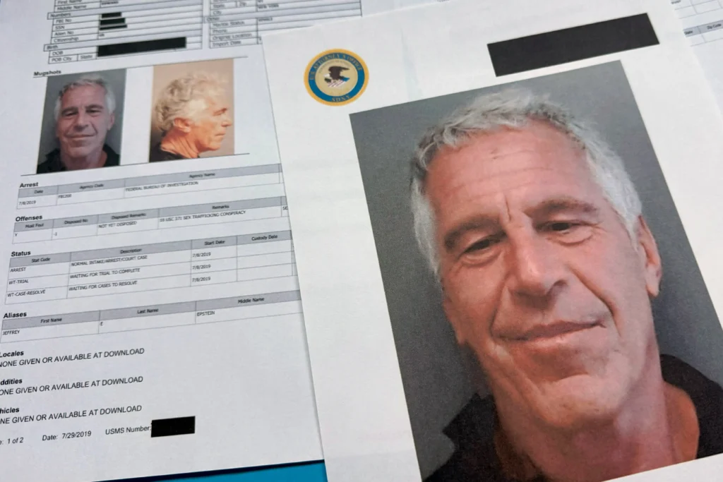Visita de Carlos III a EE.UU.: ¿por qué no se reunirá con víctimas de Jeffrey Epstein?