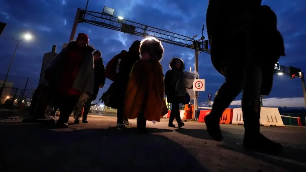 Centros de deportación fuera de la UE: Cinco países avanzan hacia la primera instalación en 2026