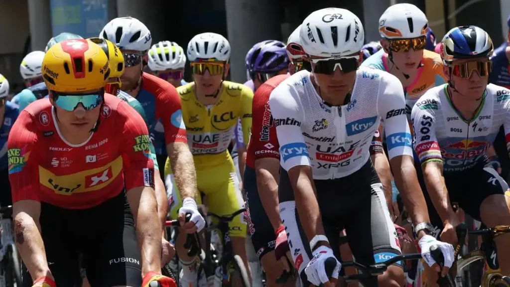 ¿Fin de la era dorada de los veteranos? Tres corredores menores de 23 años amenazan el podio del Tour de Francia