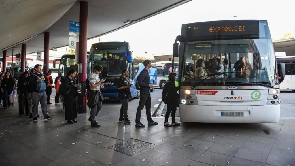 Interrupción R3 Rodalíes Catalunya: causas, alternativas y impacto en el transporte