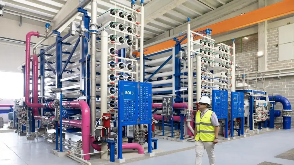 Veolia lidera macroconcurso del agua en el AMB pero debe justificar una baja del 60% en 5 días
